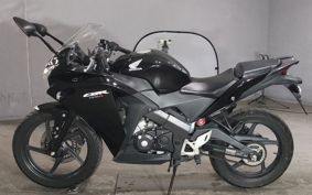 HONDA CBR125R JC50