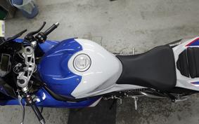 BMW S1000RR 2015