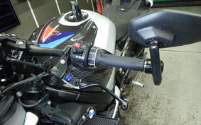 BMW M1000R 2026