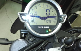 MOTO GUZZI V7 STONE 2023