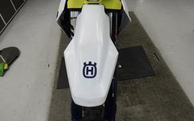 HUSQVARNA FE250