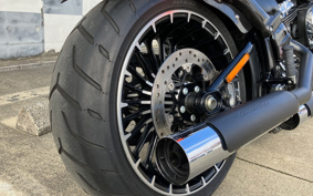 HARLEY FXSB BREAKOUT 2016 BFV