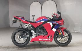 HONDA CBR600RR PC40