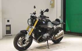 BMW R NINE T 2014