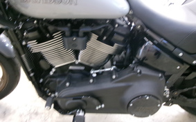 HARLEY FXLRST 2025 YXZ
