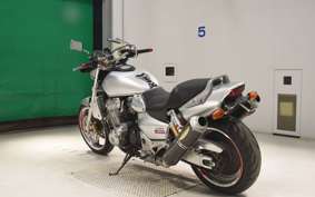 HONDA X4 LD 2018 SC38