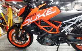 KTM 390 DUKE 2019 JPJ40