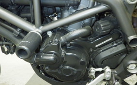 DUCATI HYPERSTRADA 820 2013