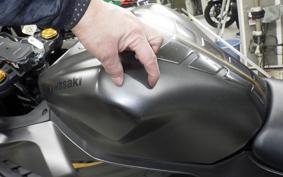 KAWASAKI ZX-25R ZX250E