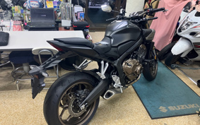 HONDA CB650R 2025 RH17