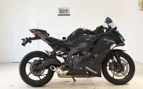 KAWASAKI ZX-25R ZX250E