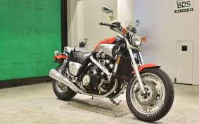 YAMAHA VMAX 1995
