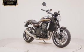 KAWASAKI Z900RS 2025 ZR900K