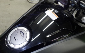 HONDA NM4 VULTUS -02 2015 RC82