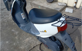 SUZUKI LET's 4 CA45A