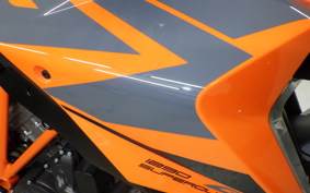 KTM 1290 SUPER DUKE GT 2023