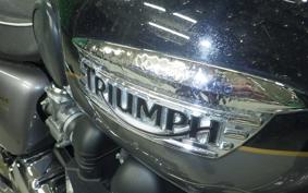 TRIUMPH BONNEVILLE T100 2012
