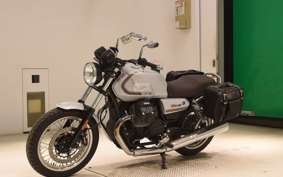 MOTO GUZZI V7 SPECIAL 2023