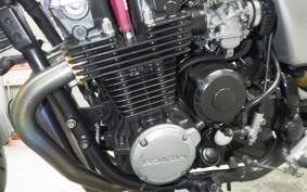 HONDA CB750 GEN 2 2010 RC42