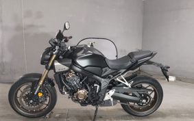 HONDA CB650R E-Clutch 2024 RH17