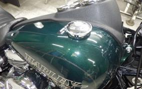 HARLEY FXDL 1580 2015