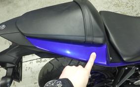 YAMAHA YZF-R25 2017 RG43J