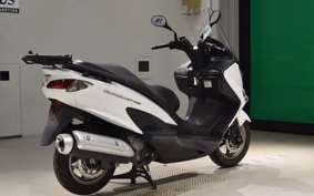 SUZUKI SKYWAVE 200 (Burgman 200)