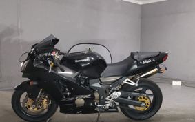 KAWASAKI ZX 1200 NINJA R 2004 ZXT20B