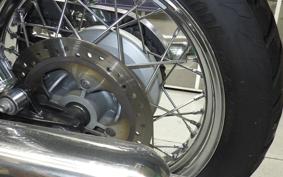 TRIUMPH BONNEVILLE T100 2015