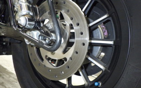 HARLEY XL883N 2013