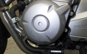 SUZUKI GSR250S 2017