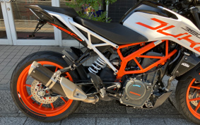 KTM 390 DUKE 2018 JPJ40