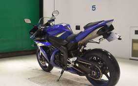 YAMAHA YZF-R1 2004
