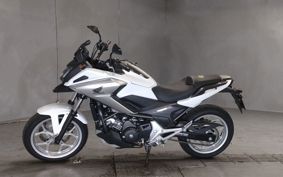 HONDA NC750X RC90