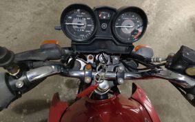 YAMAHA YBR125 RE05