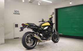 KAWASAKI Z900RS 2024 ZR900K