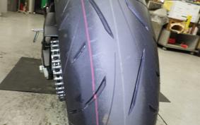 HONDA CB650R E-Clutch 2026 RH17