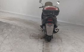 YAMAHA MAJESTY 125 SE27