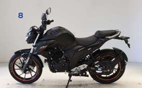 YAMAHA FZ25