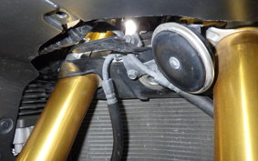 YAMAHA YZF-R1 2011 RN24J