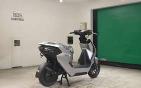 HONDA EM1 e: EF16