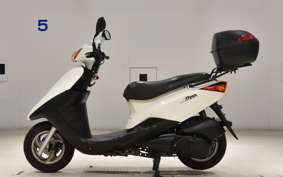 YAMAHA AXIS 125 TREET