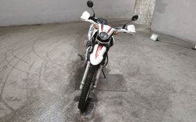 YAMAHA SEROW 250 DG17J