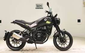BENELLI レオンチーノ250