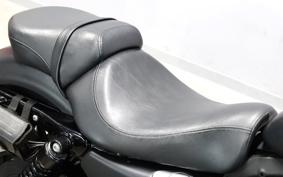 HARLEY XL883N 2013 LE2