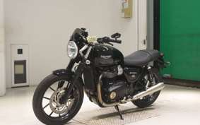 TRIUMPH STREET TWIN 2016