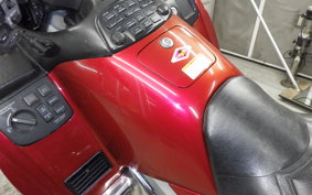 HONDA GL 1800 GOLD WING 2004 SC47