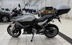 BMW F900XR STANDARD 2020 0K21