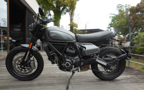 DUCATI  DUCATI  SCRAMBLER  NIGHT  SHIFT  2022 3K00