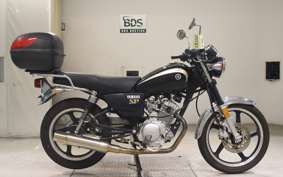 YAMAHA YB125SP 2025